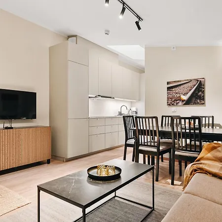 아파트 Dinbnb Gagaten