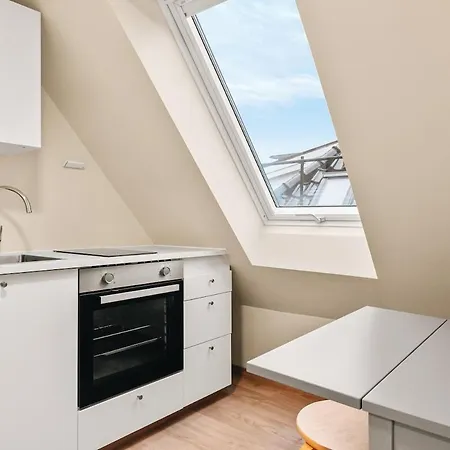 아파트 Dinbnb Gagaten