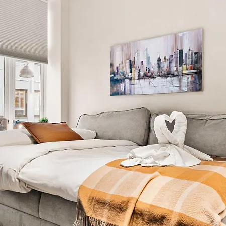 Dinbnb Gagaten شقة